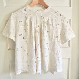 Anthro Akemi + Kin White Floral Embroidered Eyelet Top M